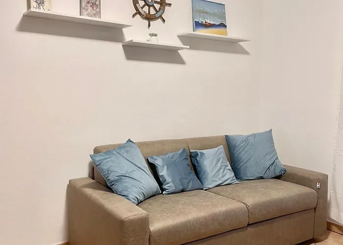 Casa Giulia - *
